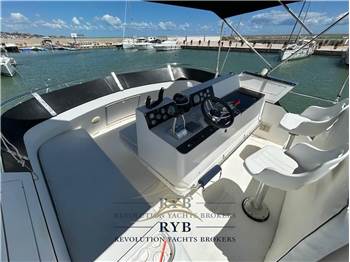 Uniesse Marine 42 Fly