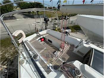 Cantiere del Pardo Grand Soleil 343