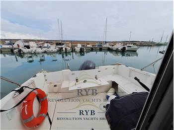 Jeanneau Merry Fisher 795