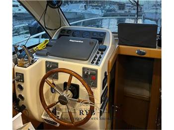 Portofino Marine 10 Fly