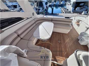 Princess Yachts V 55