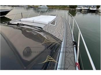 Princess Yachts V 55