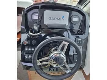 Jeanneau Merry Fisher 795