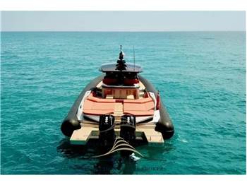 SACS STRIDER 15