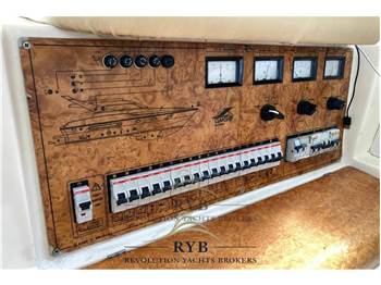 Comar CLANSHIP 40