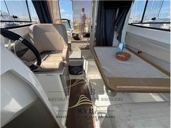 Beneteau Antares 680