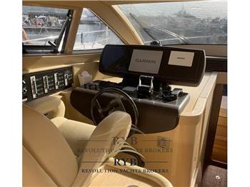 Ferretti Yachts FERRETTI 550