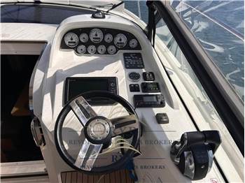 Bavaria S 32