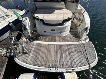 Bavaria S 32