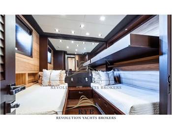 Overmarine Mangusta 80 HT