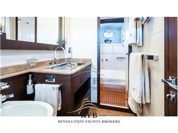 Overmarine Mangusta 80 HT