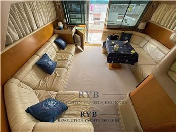 Ferretti Yachts 52 S FLY