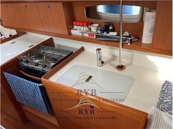 Beneteau OCEANIS 43