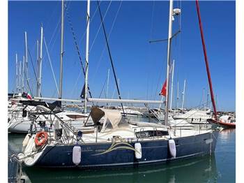 Beneteau OCEANIS 43