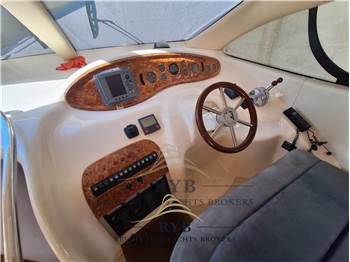 Azimut 39