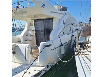 Azimut 39