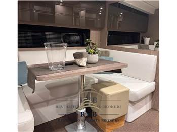 Azimut Atlantis 43