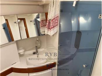 Beneteau OCEANIS 43