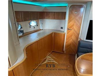 Princess Yachts V 55