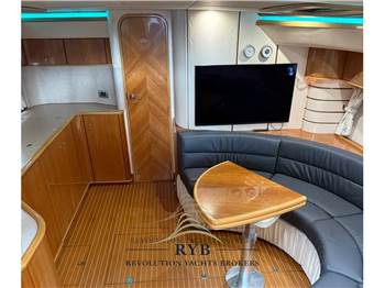 Princess Yachts V 55
