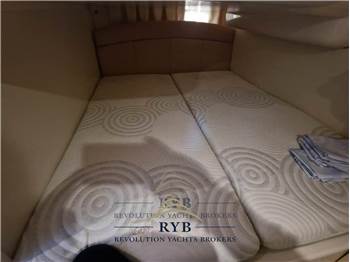 Sessa Marine OYSTER 30