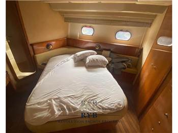 Ferretti Yachts FERRETTI 620