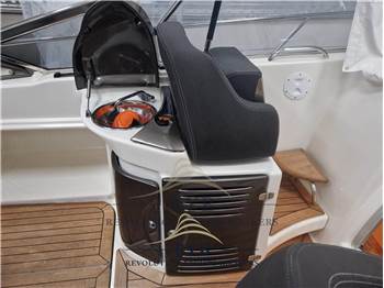 Cranchi Endurance 33