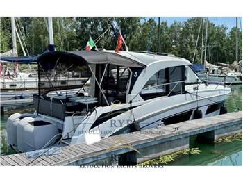 Beneteau Antares 9 OB FB