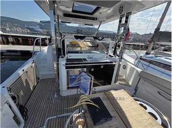 Jeanneau Cap Camarat 10.5 WA serie 2