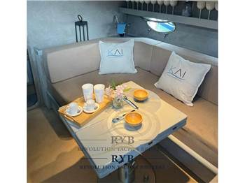 Cantieri dell'Adriatico PERSHING 40