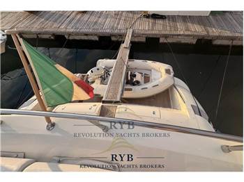 Azimut 62