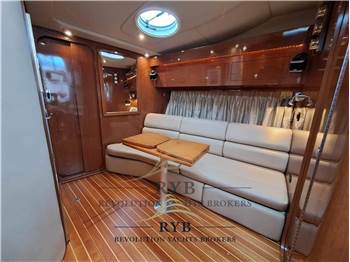 Regal Marine 3760