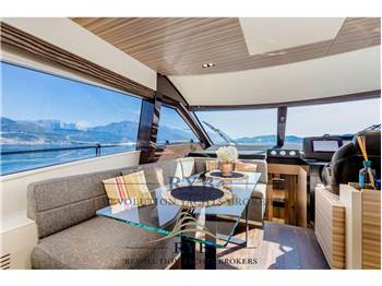 Ferretti Yachts Ferretti 670