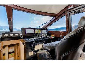 Ferretti Yachts Ferretti 670