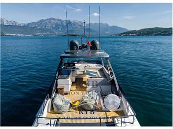 Ferretti Yachts Ferretti 670