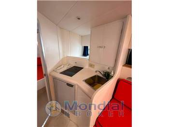 Magnum Marine 40