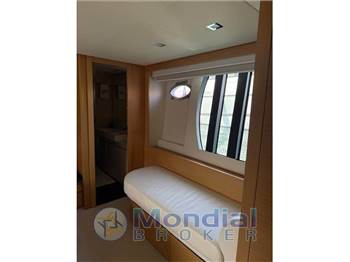 Pershing Pershing 64'