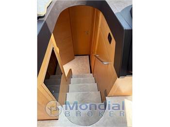 Pershing Pershing 64'