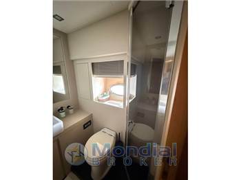 Pershing Pershing 64'