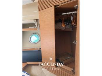 AZIMUT 43 FLYBRIDGE