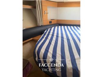 AZIMUT 43 FLYBRIDGE