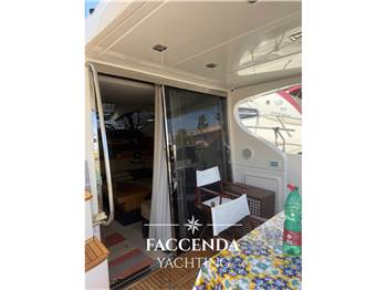 AZIMUT 43 FLYBRIDGE