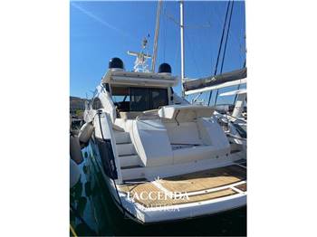 SUNSEEKER PREDATOR 62