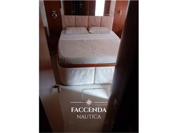 SUNSEEKER PREDATOR 62