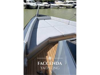 WALLY YACHT WALLYTENDER 48X