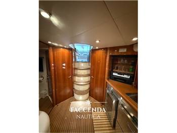 SUNSEEKER PREDATOR 61