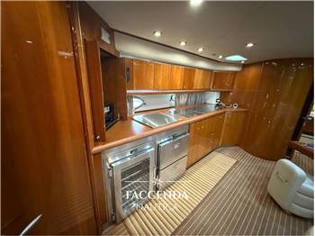 SUNSEEKER PREDATOR 61