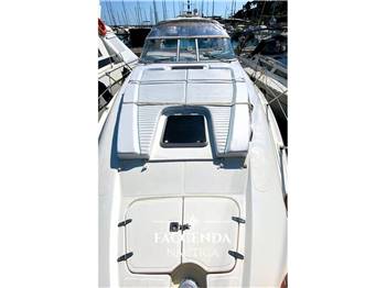 Sealine 360 Ambassador