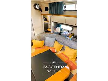 Sealine 360 Ambassador