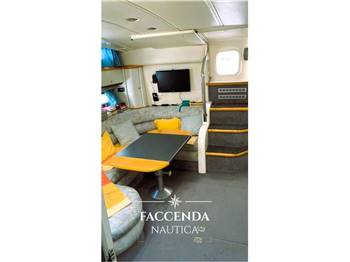 Sealine 360 Ambassador